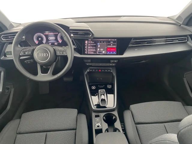 Audi A3 30 TFSI Sedan