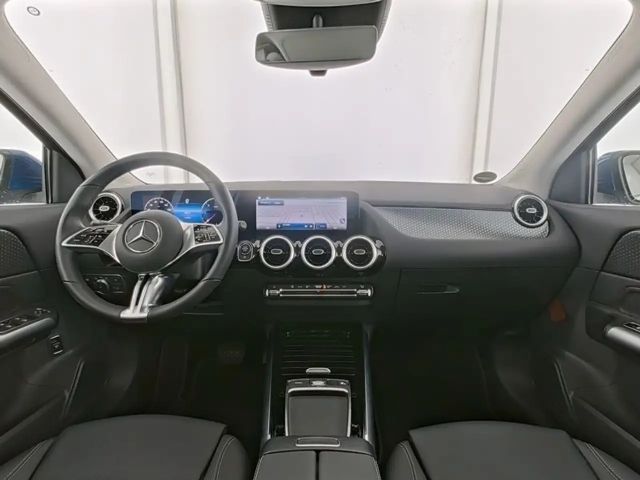 Mercedes-Benz GLA 220 4MATIC GLA 220 d