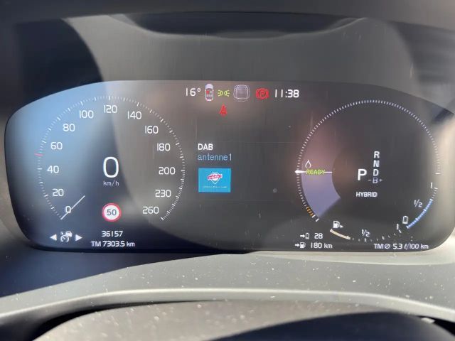 Volvo XC40 Dark Plus T5