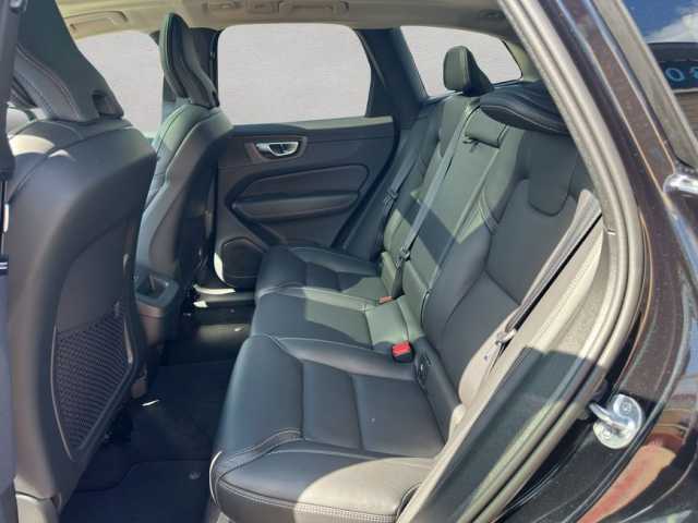 Volvo XC60 Dark Plus