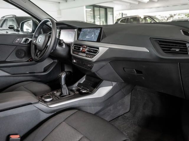 BMW 118 118i Advantage pakket Sedan