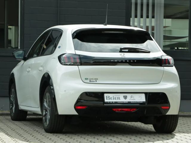 Peugeot E-208 Allure Pack