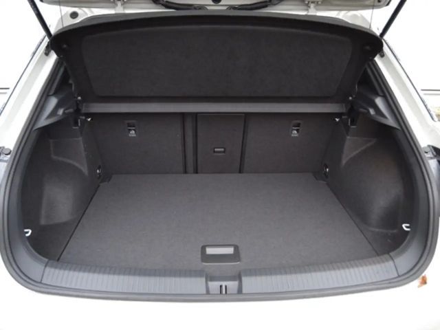 Volkswagen T-Roc 1.5 TSI DSG Plus