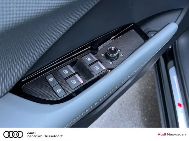 Audi Q3 150PS Black Paket Keyless Pano AllNewQ3