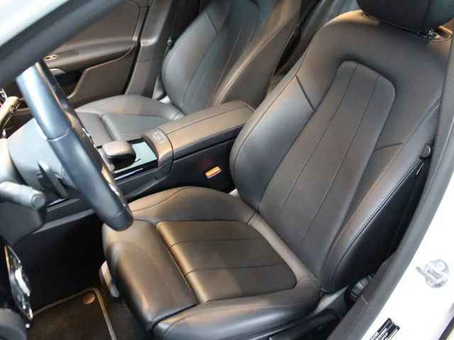 Mercedes-Benz A 180 Progressive