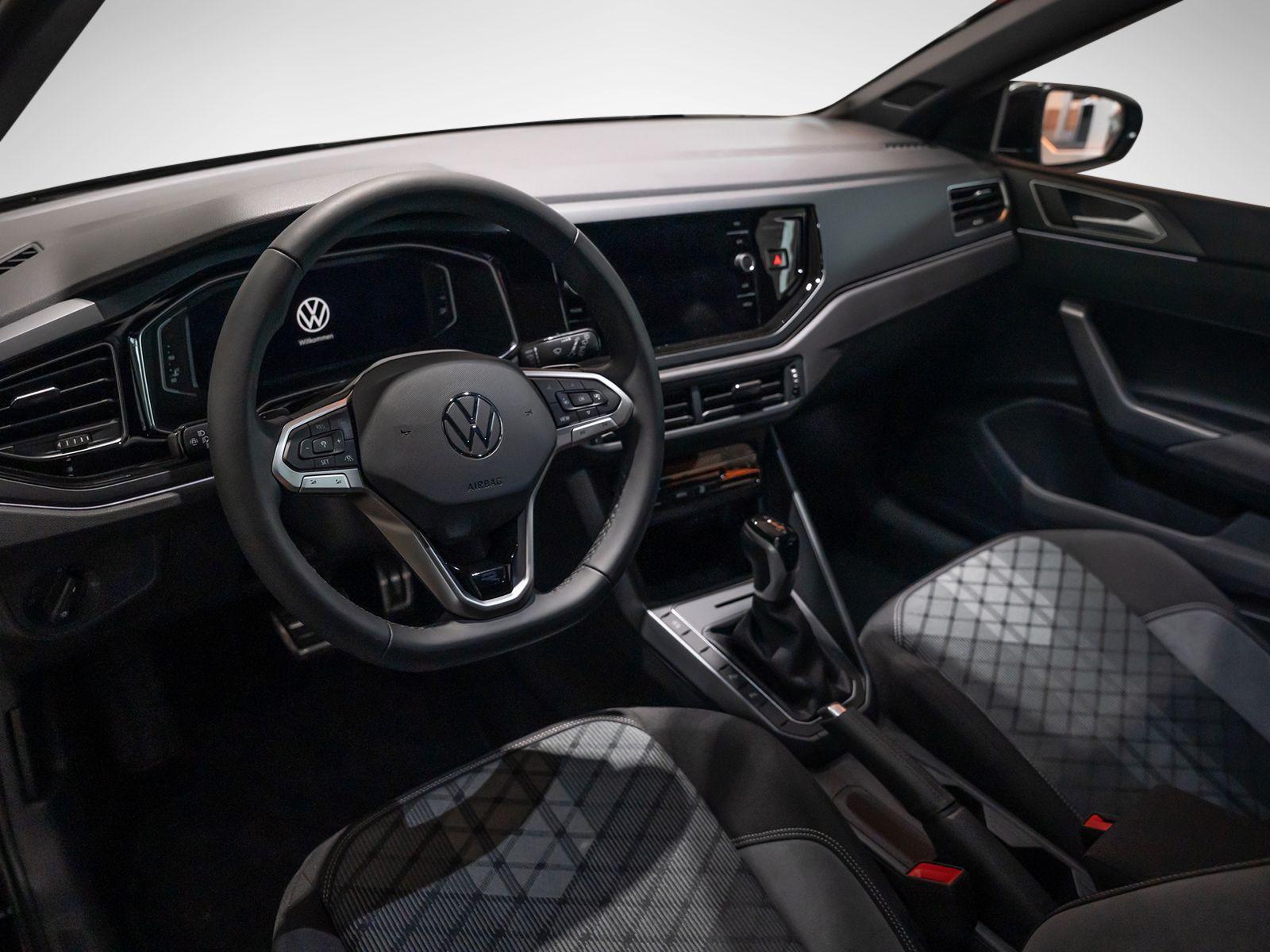 Volkswagen Polo DSG R-Line