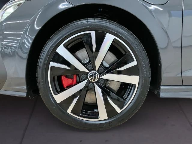 Volkswagen Golf GTE e-Golf eHybrid