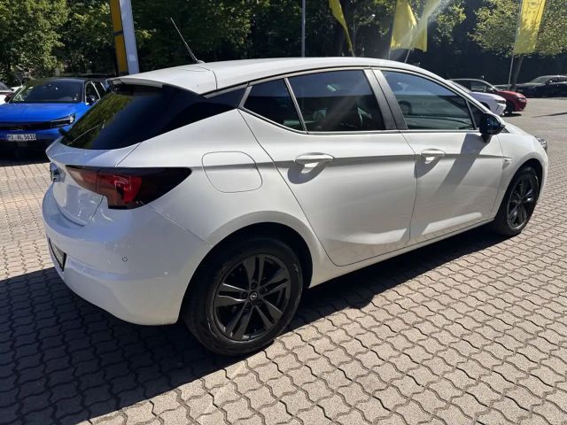 Opel Astra Edition