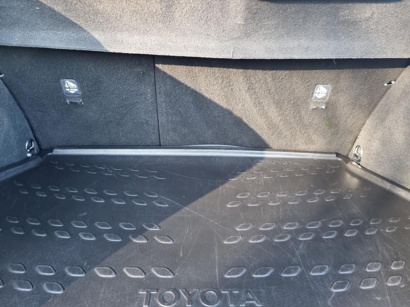 Toyota C-HR Hybride Team D