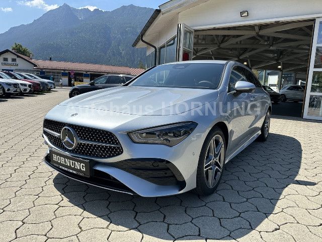 Mercedes-Benz CLA 200 Shooting Brake