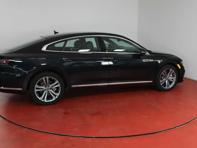 Volkswagen Arteon DSG IQ.Drive