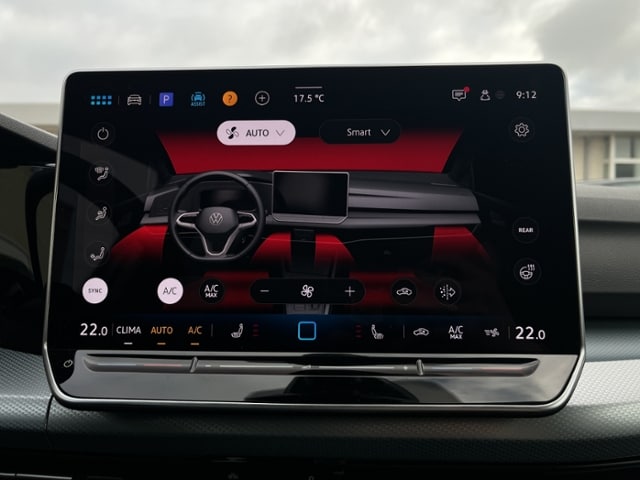 Volkswagen Golf 1.5 TSI Golf VIII