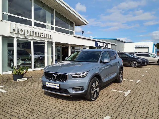 Volvo XC40 Momentum T3