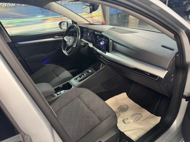 Volkswagen Golf DSG Life Variant