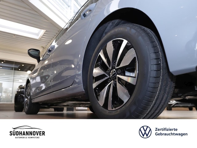 Volkswagen Golf 1.5 eTSI DSG Golf VIII