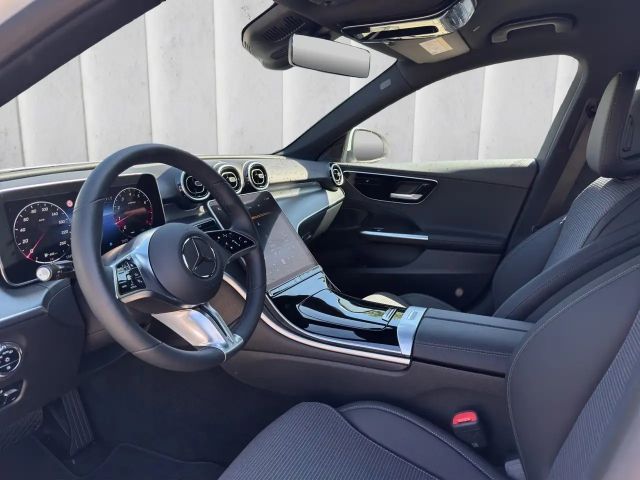 Mercedes-Benz C 180 AVANTGARDE Sedan