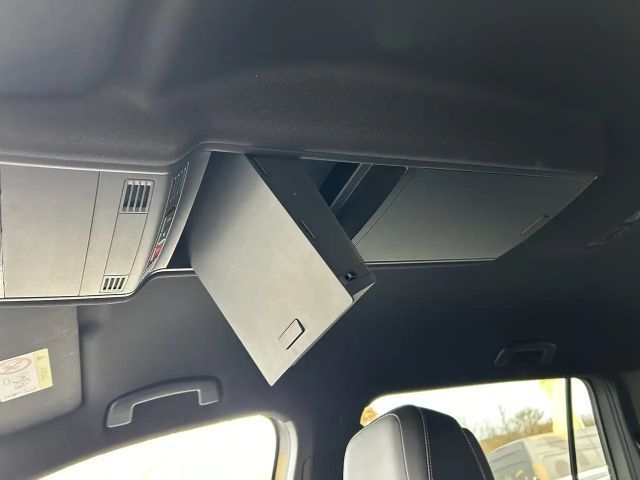 Volkswagen Tiguan 4Motion Allspace R-Line