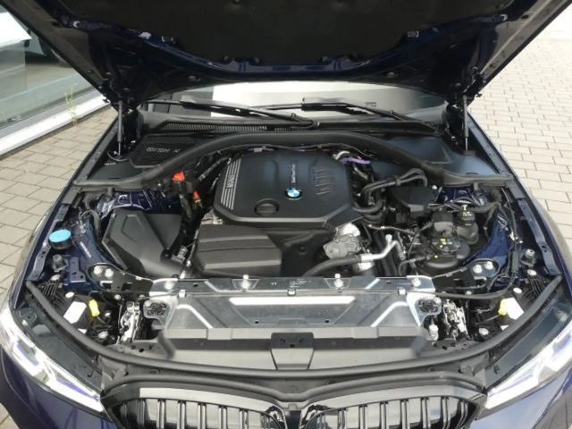 BMW 320 320d M-Sport Touring xDrive