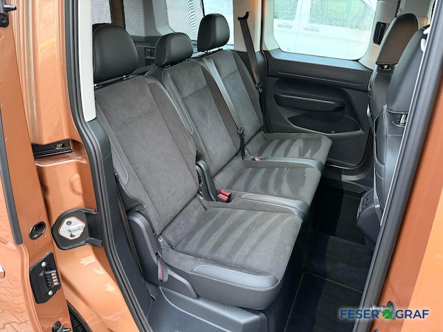 Volkswagen Caddy 1.5 TSI DSG Style