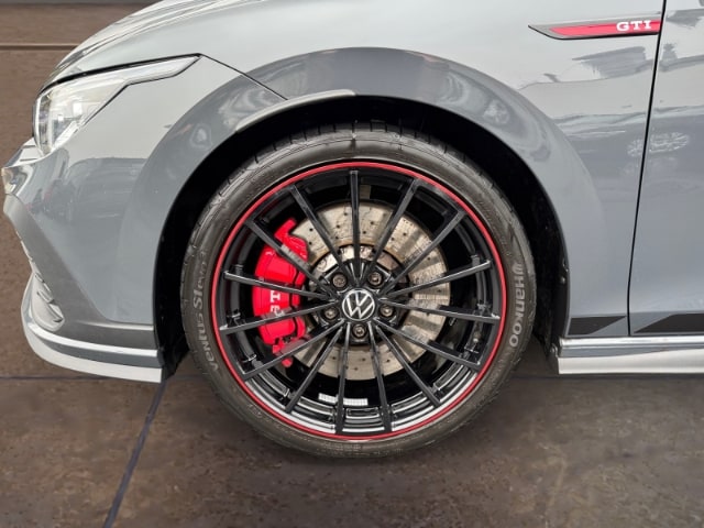 Volkswagen Golf 2.0 TSI Golf VIII IQ.Drive