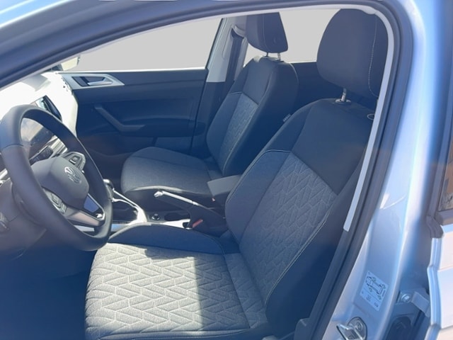 Volkswagen Polo MOVE 1.0 TSI DSG APP-CON KAMERA AHK DAB+PDC