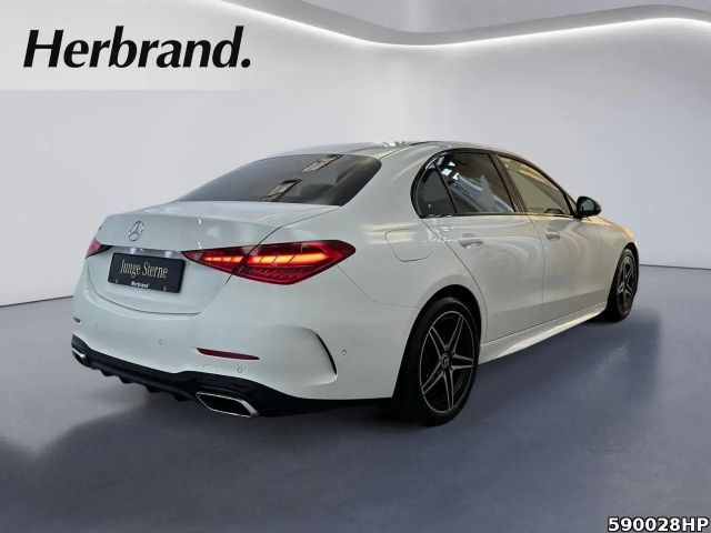 Mercedes-Benz C 180 AMG Line Sedan