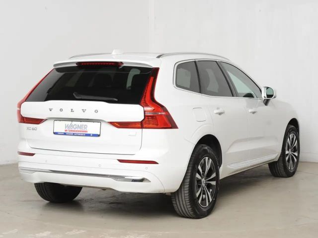 Volvo XC60 AWD Core Recharge T6