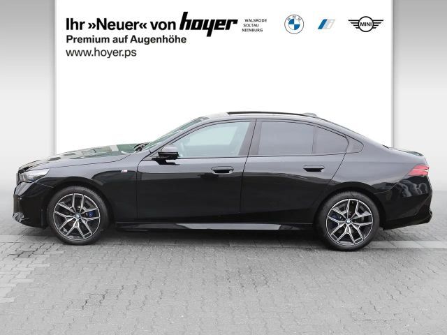 BMW 520 520d M-Sport Sedan