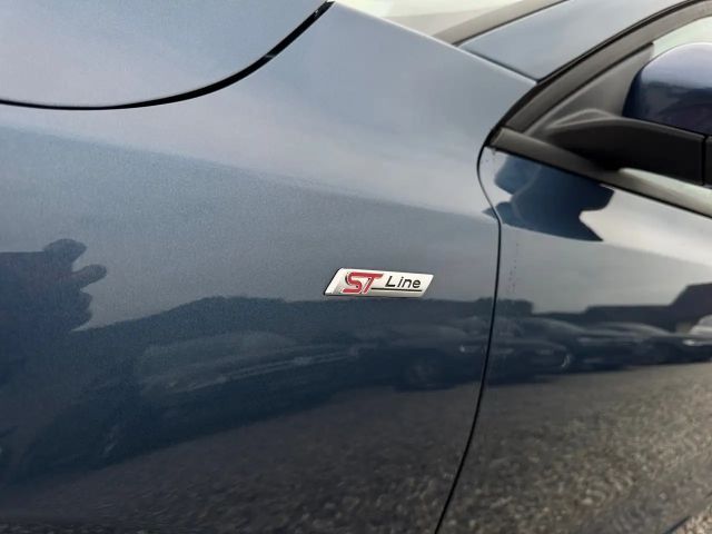 Ford Focus ST Line Wagon