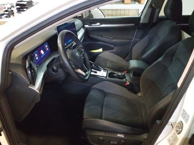 Volkswagen Golf 1.5 TSI Style