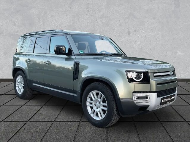 Land Rover Defender 110 D250 S