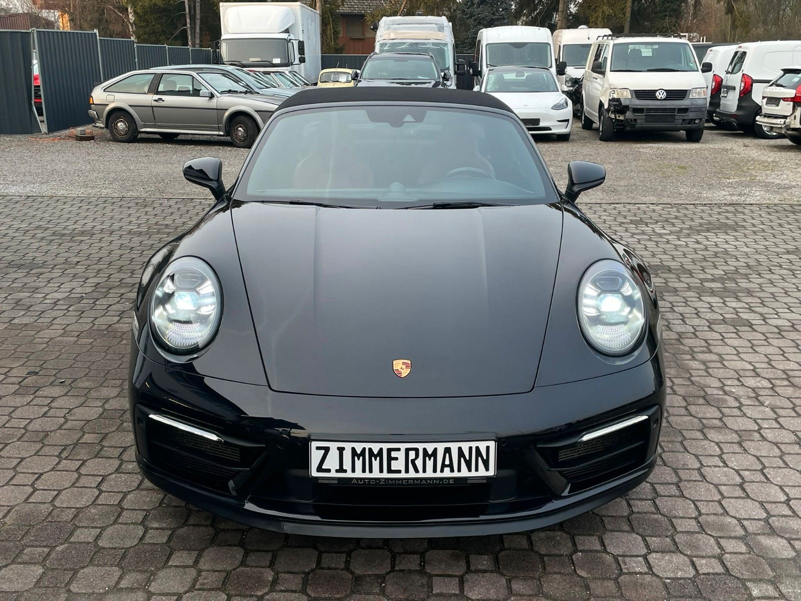 Porsche 911 4 992 Cabriolet GTS Targa