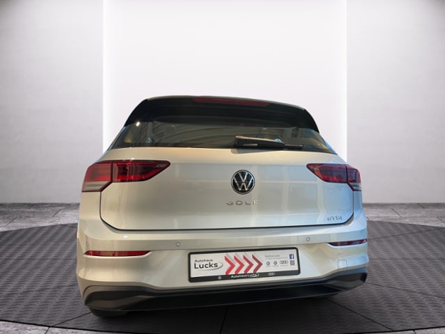 Volkswagen Golf 1,5 TSI LED NAVI LIGHT-ASSIST APP-CON.