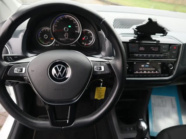 Volkswagen up! Move Move up!