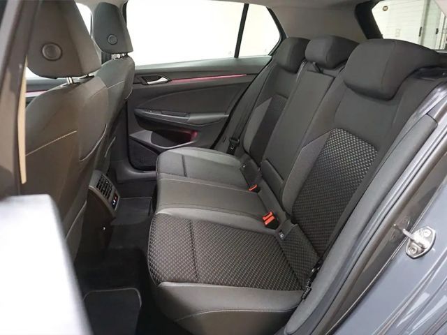 Volkswagen Golf 2.0 TDI DSG