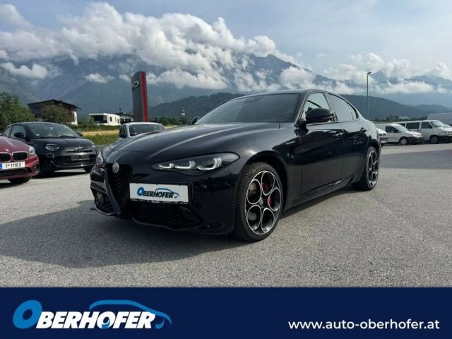 Alfa Romeo Giulia AT8 Q4 Veloce