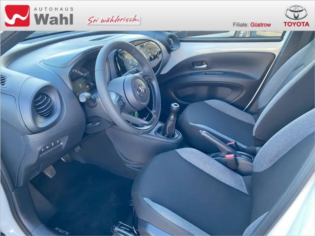 Toyota Aygo X 1.0 VVT-i Play