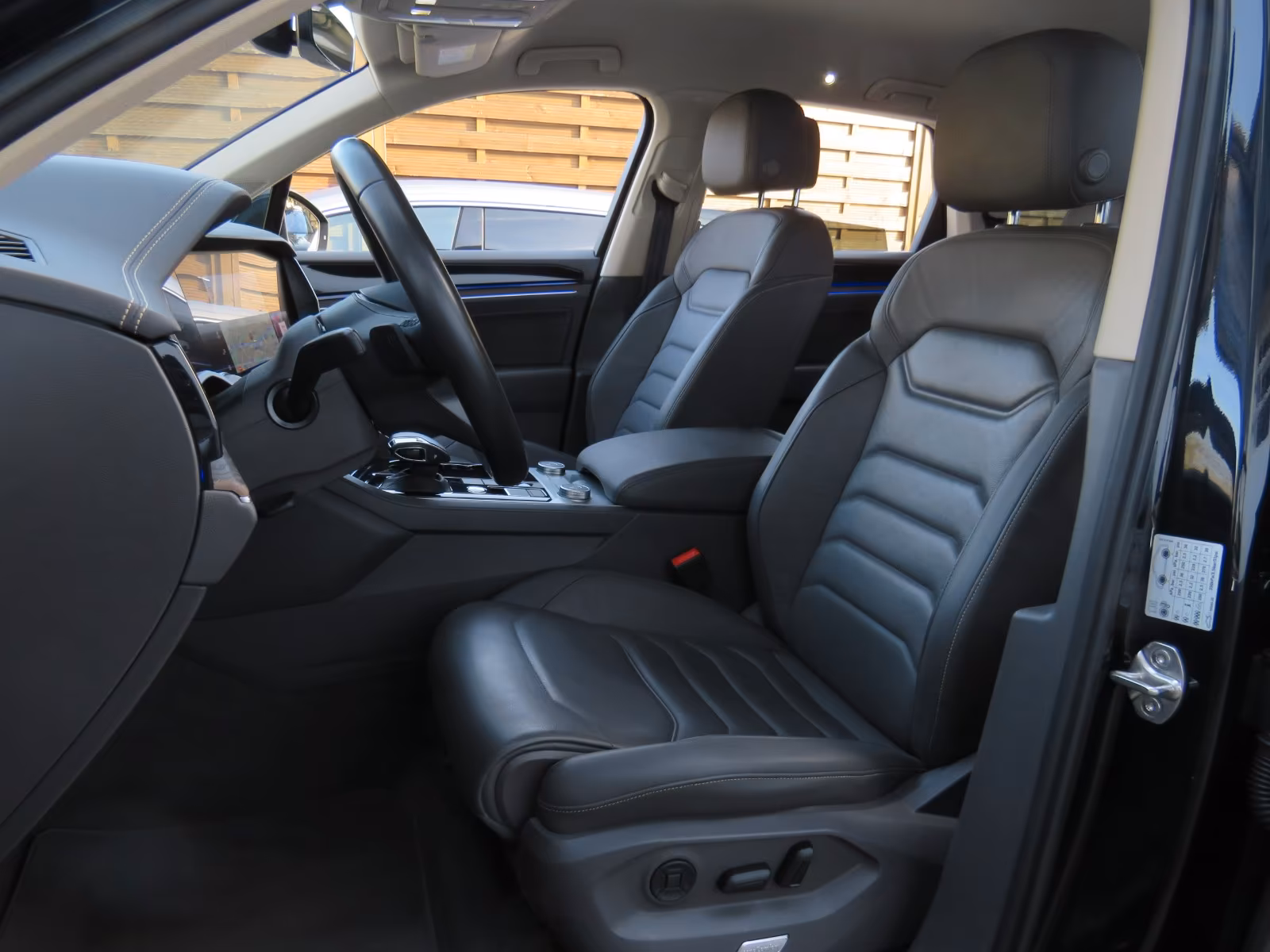 Volkswagen Touareg 4Motion Atmosphere