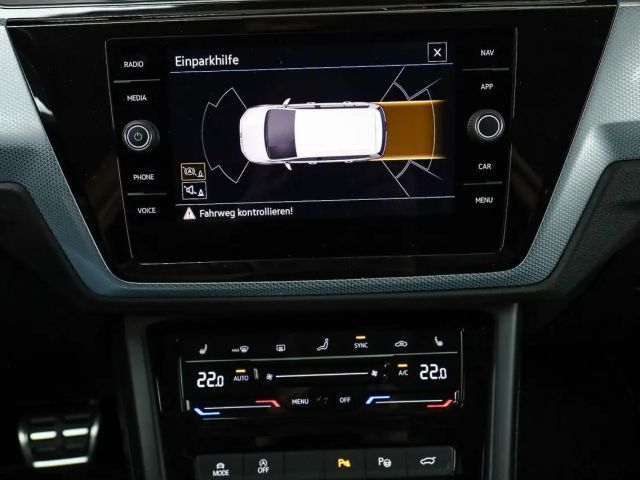 Volkswagen Touran 1.5 TSI DSG IQ.Drive