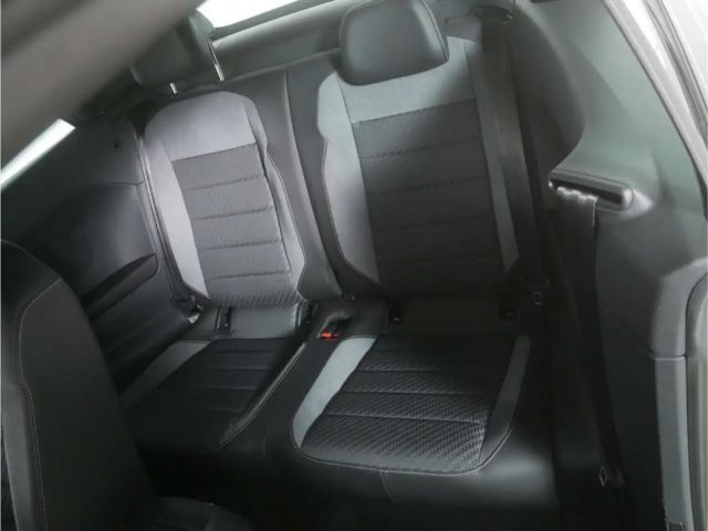 Volkswagen T-Roc 1.5 TSI Cabriolet DSG R-Line