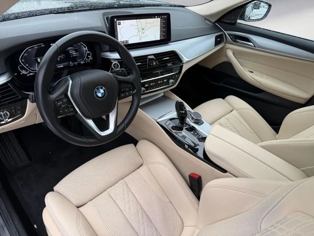 BMW 530 530e Sedan xDrive