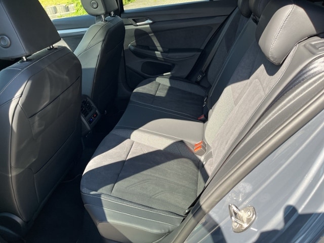 Volkswagen Golf 1.5 eTSI DSG