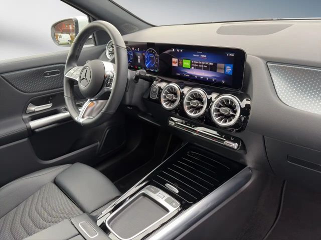 Mercedes-Benz EQA 300 Advanced Progressive