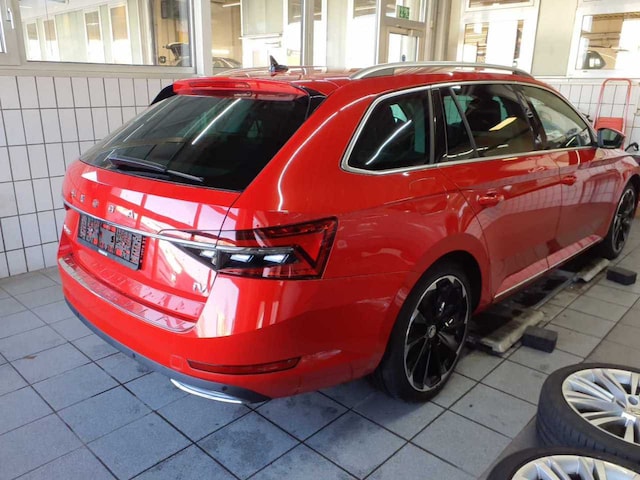 Skoda Superb 1.4 TSI Combi iV