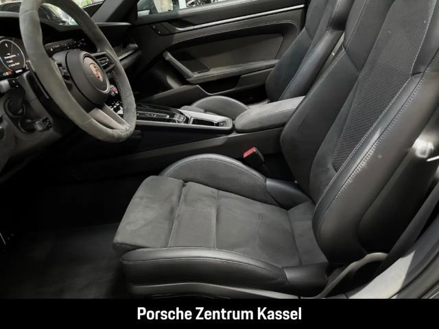 Porsche 992 Cabrio Carrera GTS Turbo