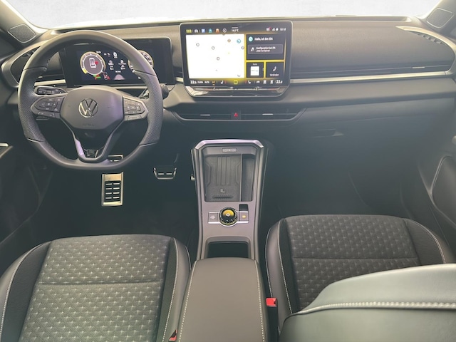 Volkswagen T-Roc 1.5 eTSI DSG R-Line