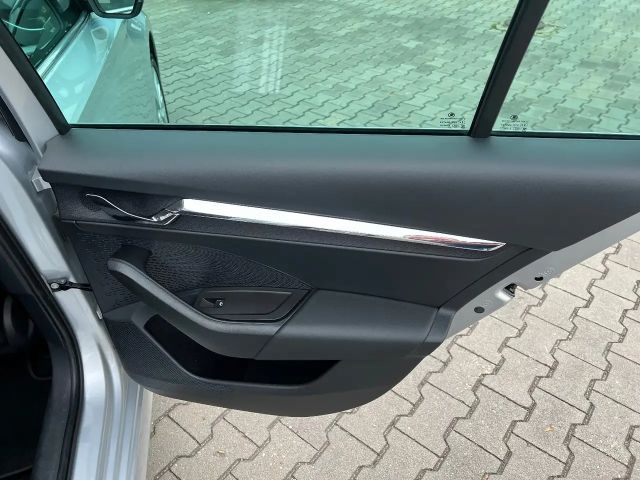 Skoda Octavia 2.0 TDI 4x4 Combi Style Style