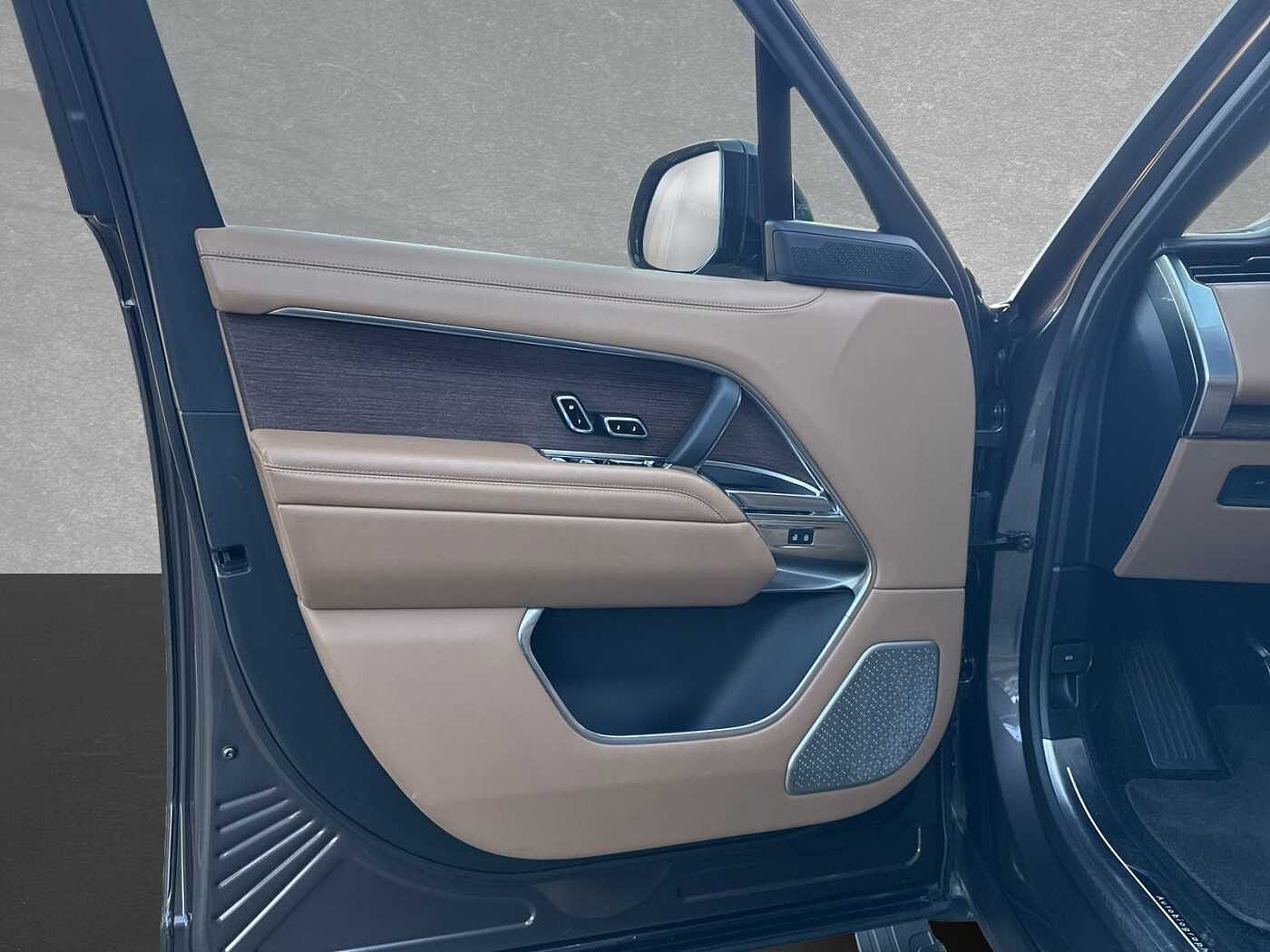 Land Rover Range Rover Autobiography