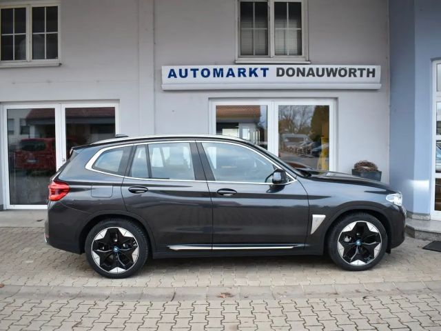 BMW iX3 Impressive iX3