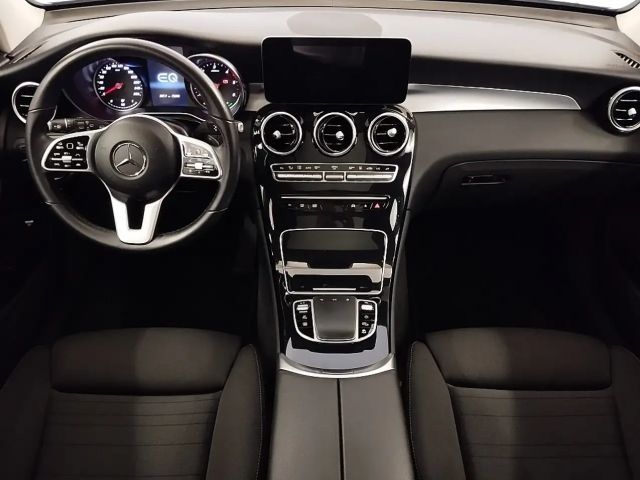 Mercedes-Benz GLC 300 4MATIC
